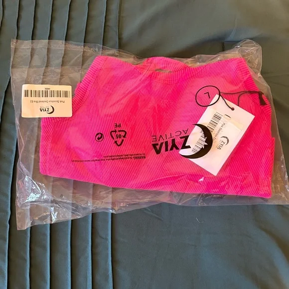 ZYIA Bright Pink Ribbed Top - Picture 4 of 4